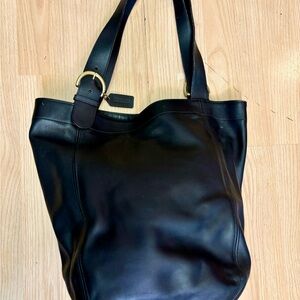 Rare Vintage Coach SoHo XL 4082 Black Leather Duffle Shoulder Bag